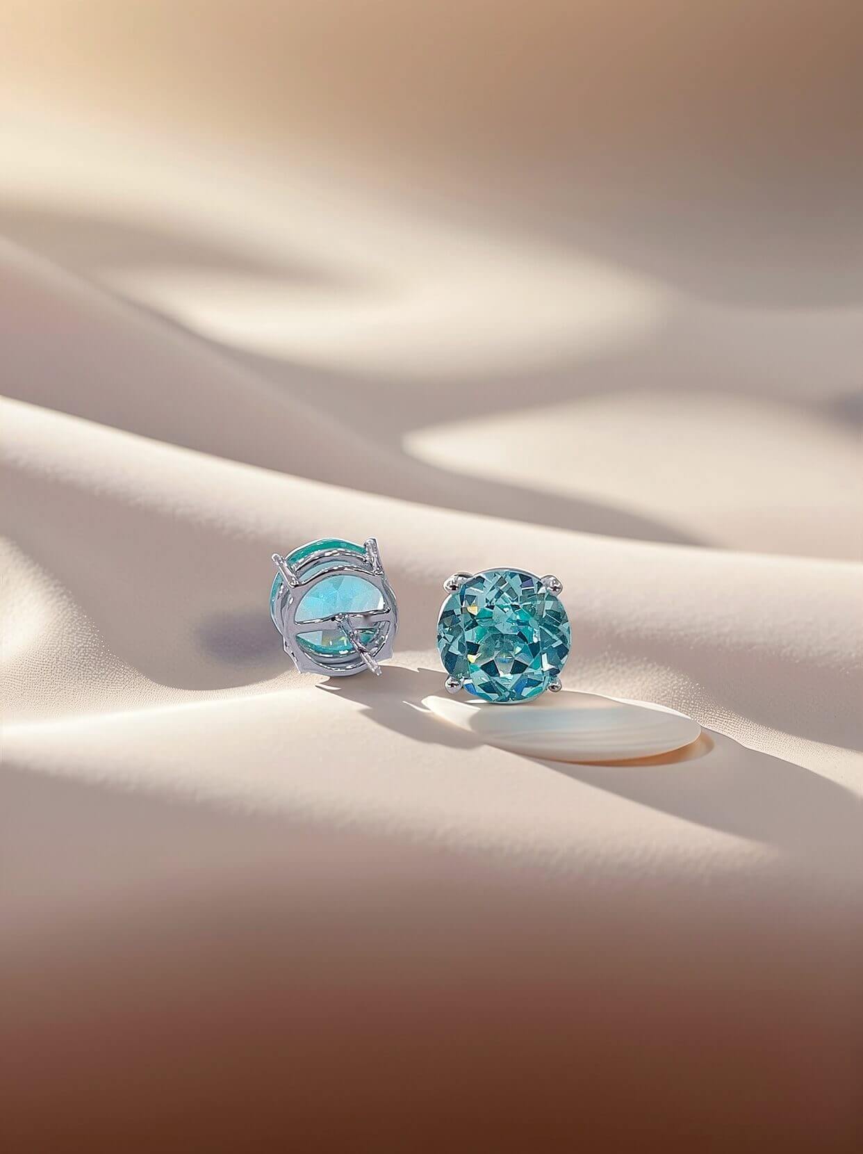 4 prongs round cut lab grown Paraiba earrings stud