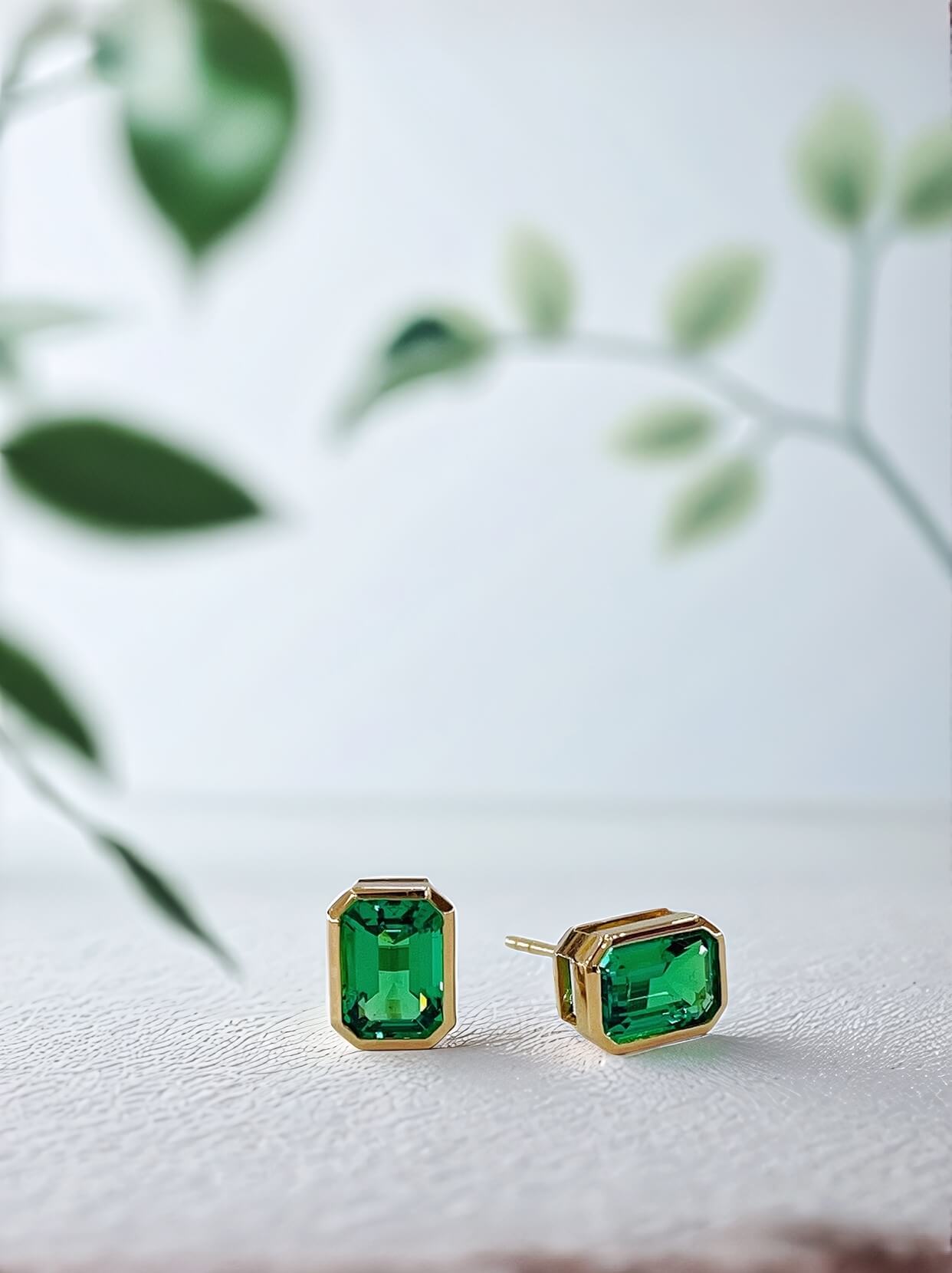 Bezel setting lab grown emerald earrings stud