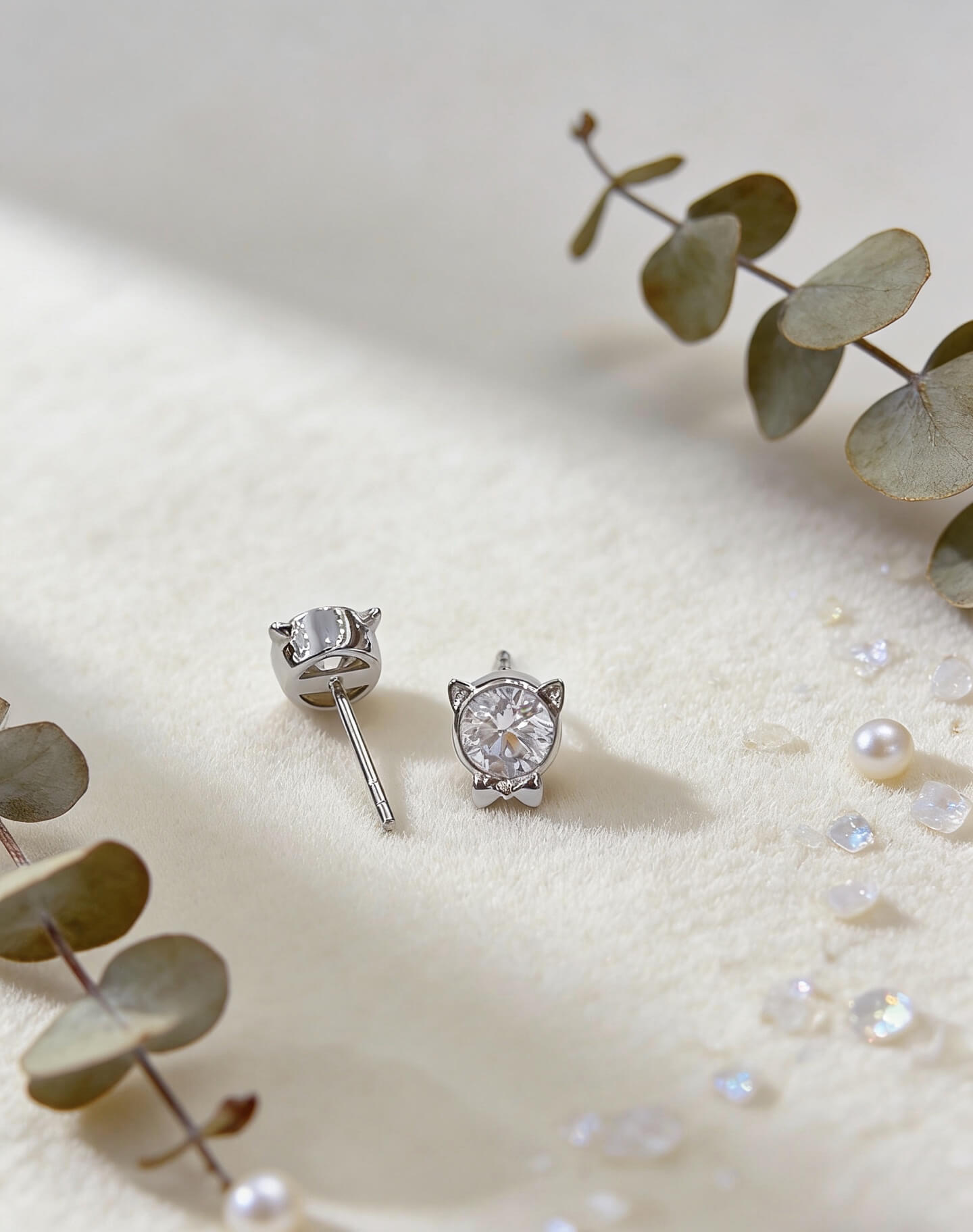 Cat design round cut lab grown diamond earrings stud
