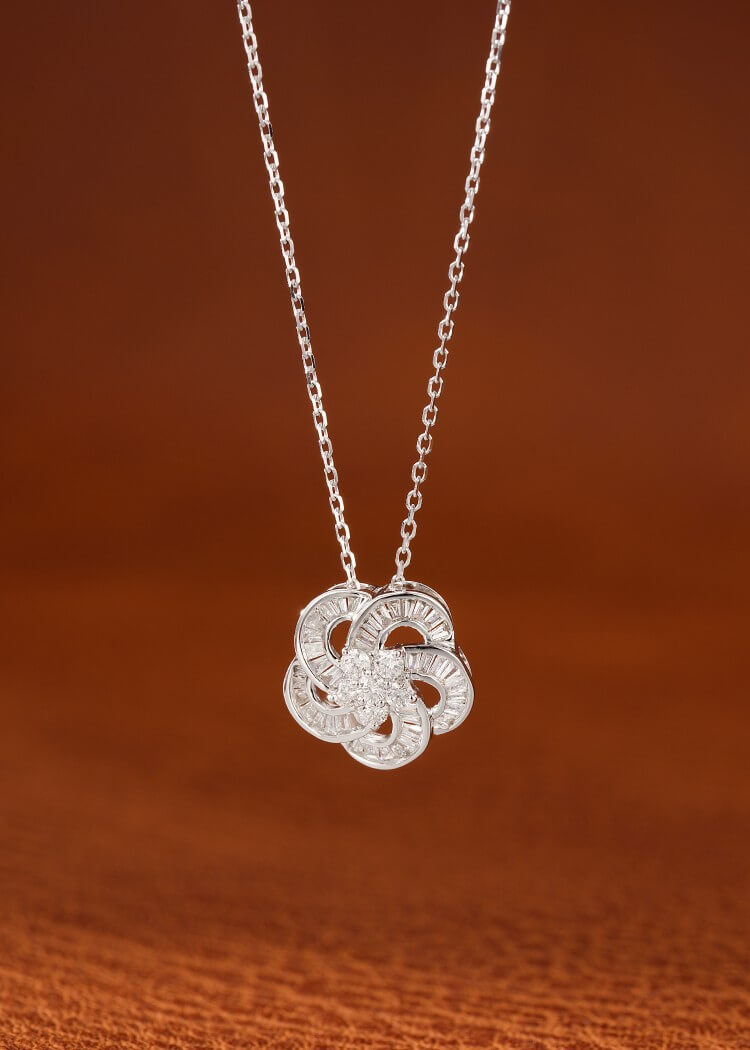 Five-petaled flower trapezoid round cut lab grown diamond necklace