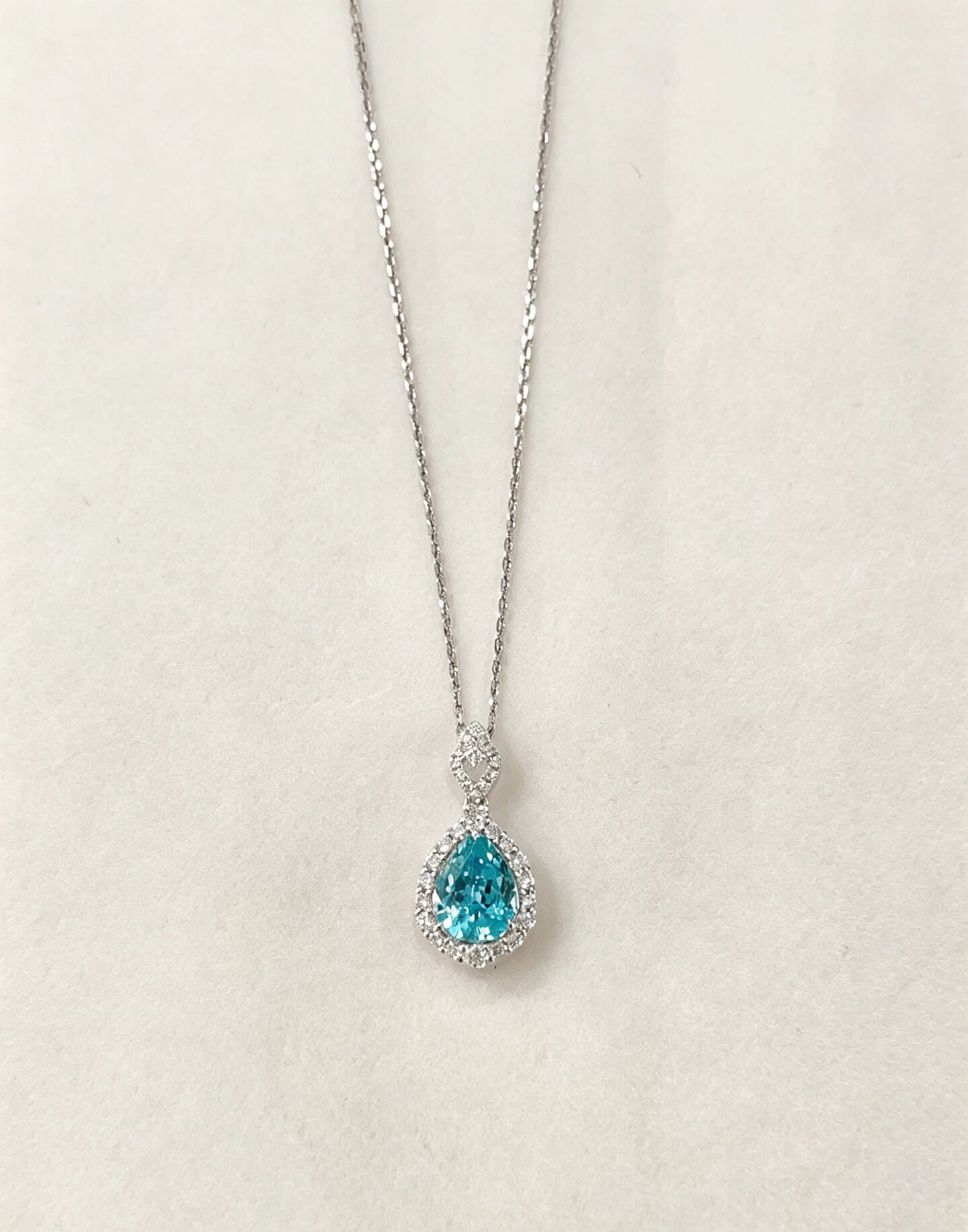 Halo setting oval cut lab grown paraiba pendant necklace