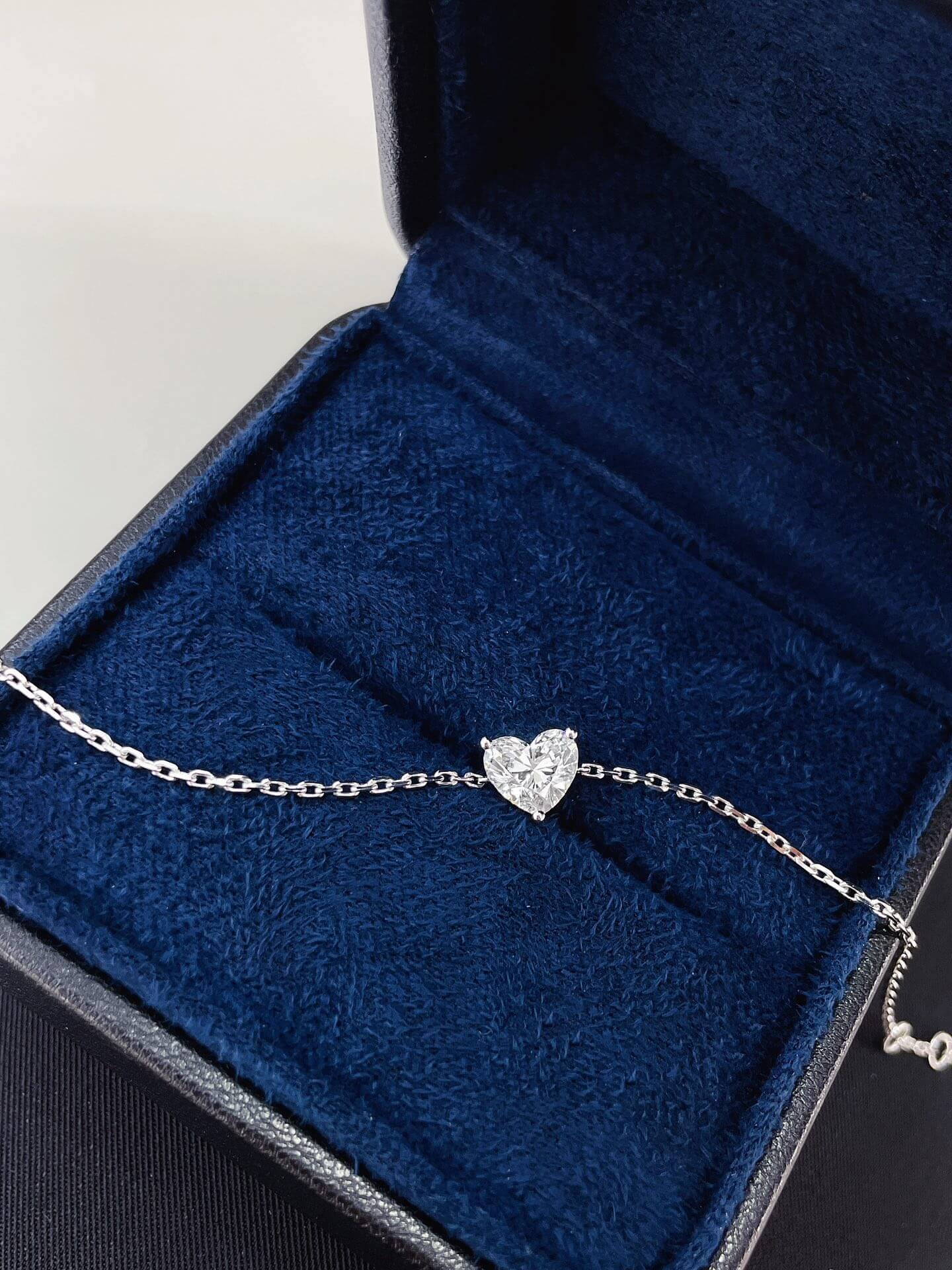 2ct Heart cut lab grown diamond bracelet