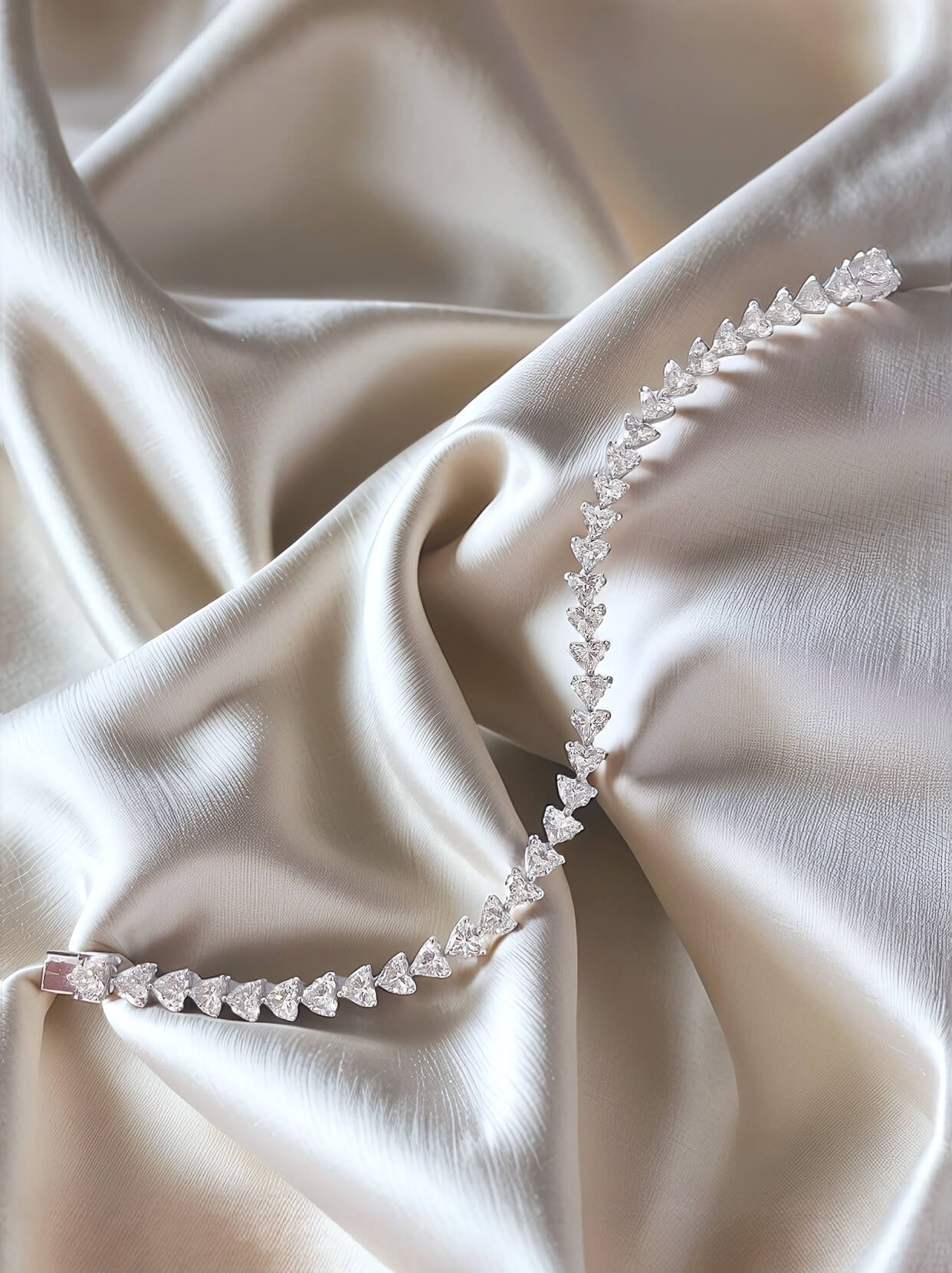 Heart cut lab grown diamond tennis bracelet