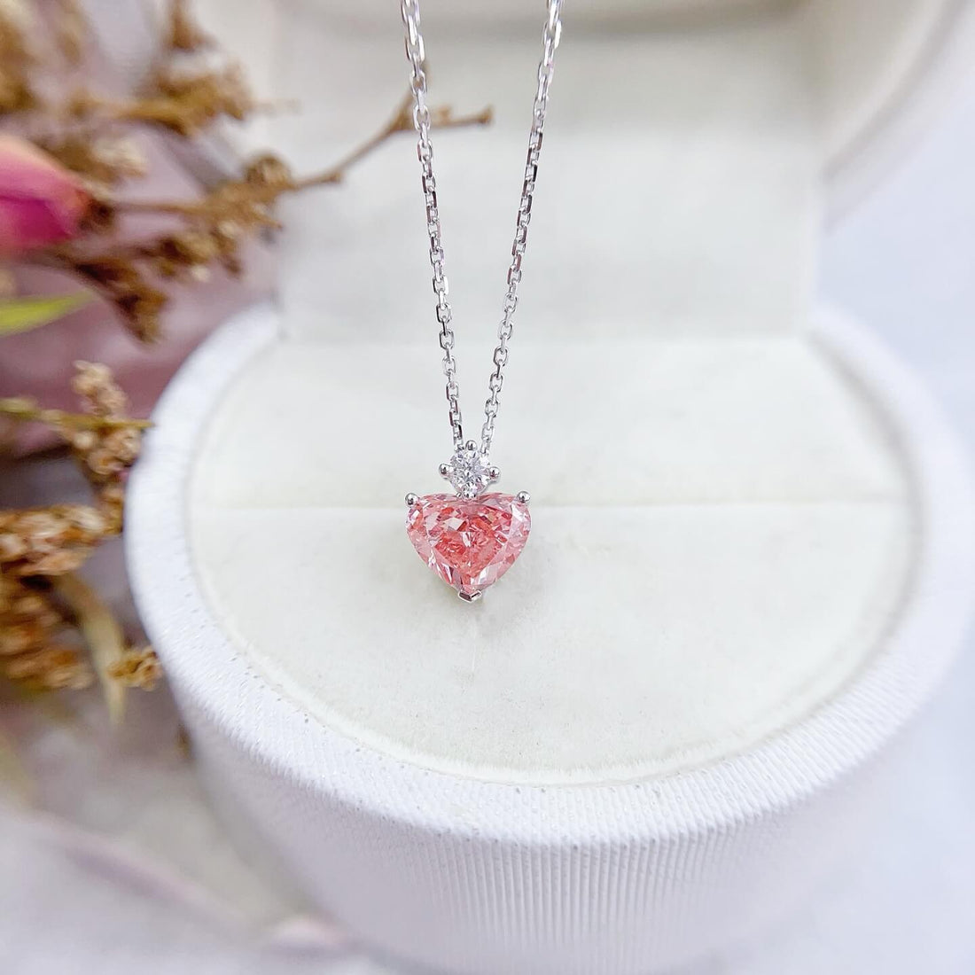 Heart cut lab grown pink diamond pendant necklace