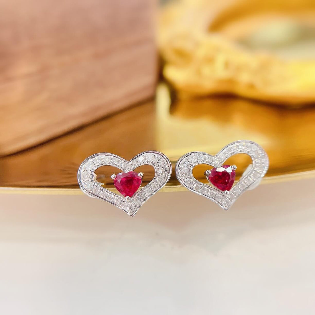 Hollow design hear cut lab grown ruby earrings stud