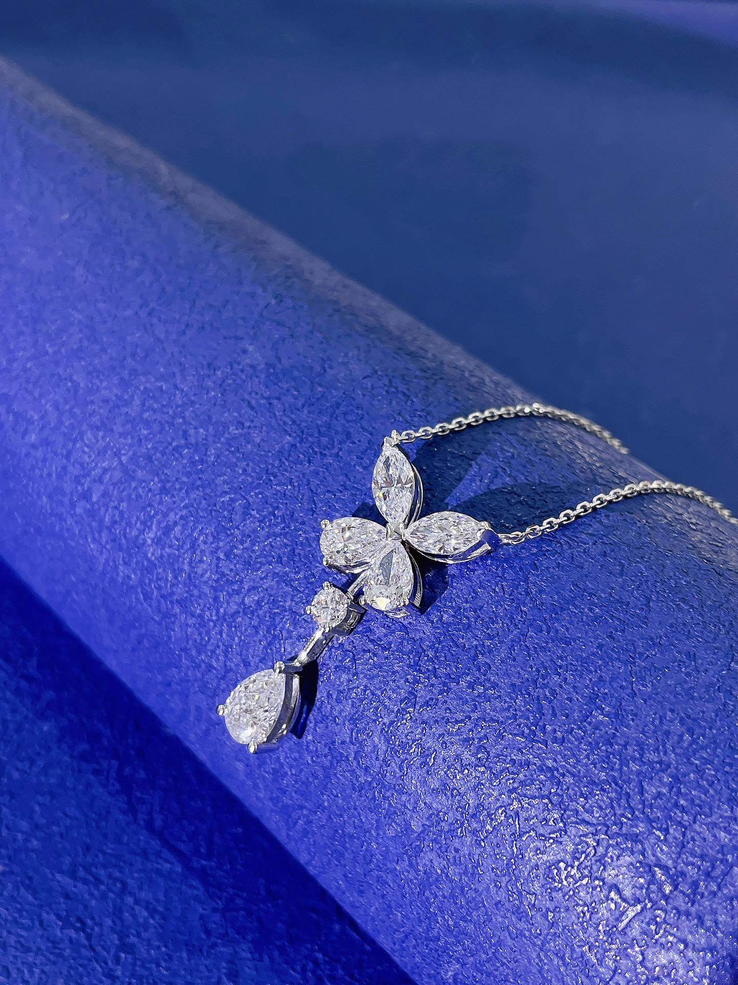 Horse-eye butterfly lab grown diamond necklace