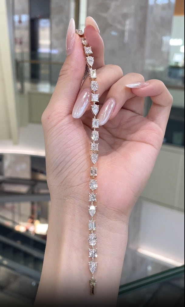 Irregular lab grown diamond bracelet