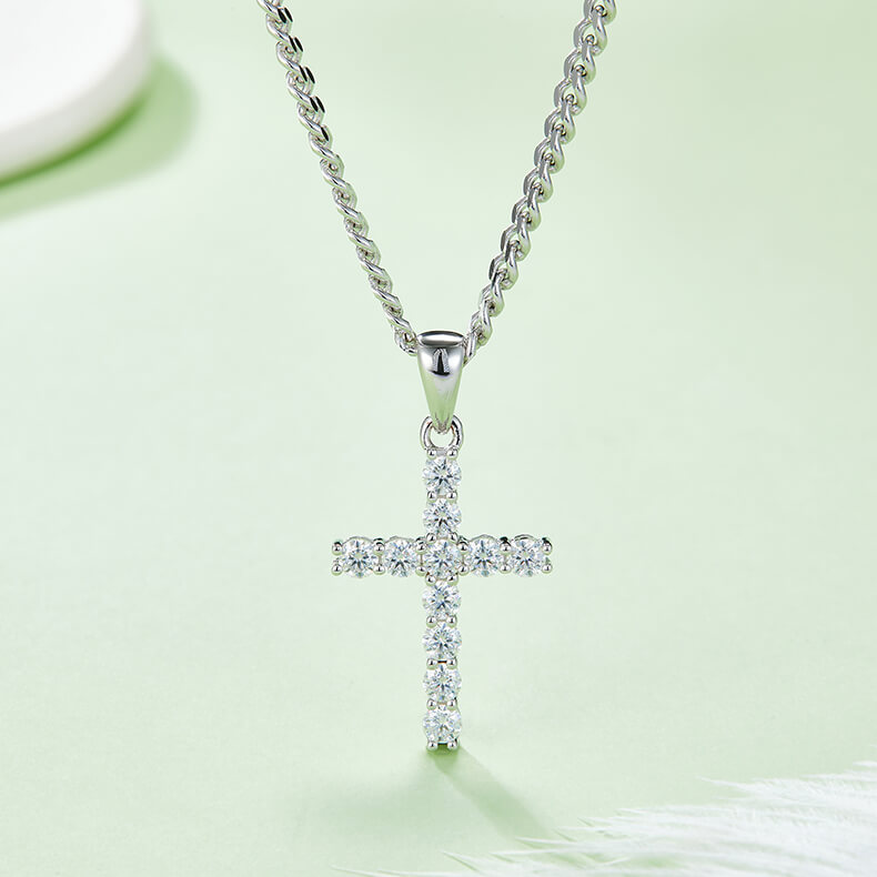 Classic round cut Moissanite cross pendant necklace