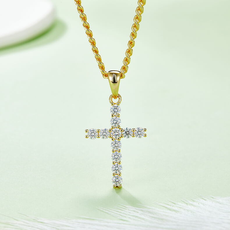 Classic round cut Moissanite cross pendant necklace