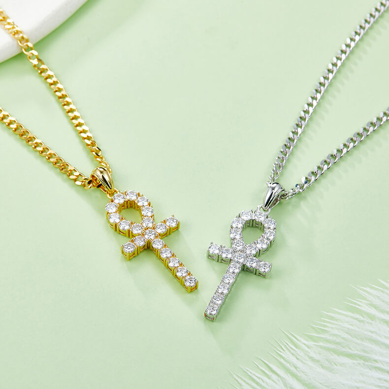 Fashion round cut Moissanite cross pendant necklace