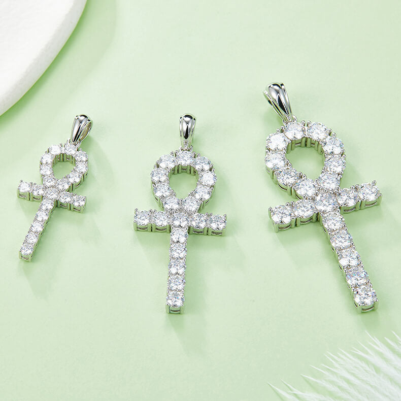 Fashion round cut Moissanite cross pendant necklace