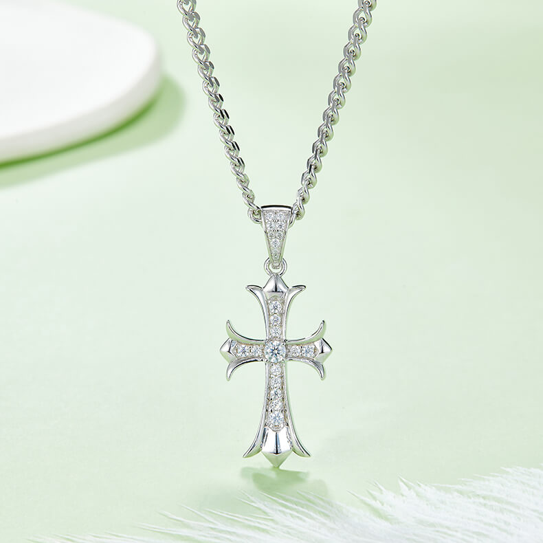 Vintage style Moissanite cross pendant necklace