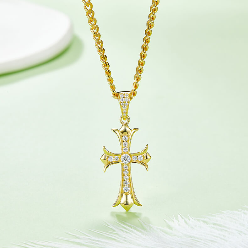 Vintage style Moissanite cross pendant necklace