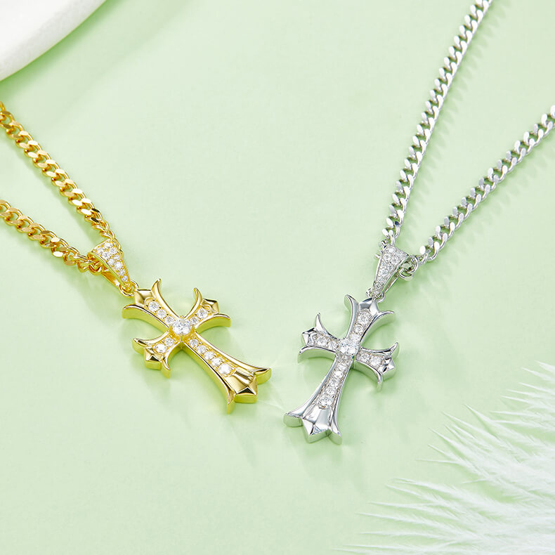 Vintage style Moissanite cross pendant necklace