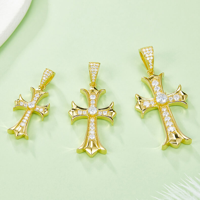 Vintage style Moissanite cross pendant necklace