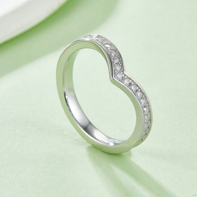 V shape full pave round cut Moissanite curved wedding band