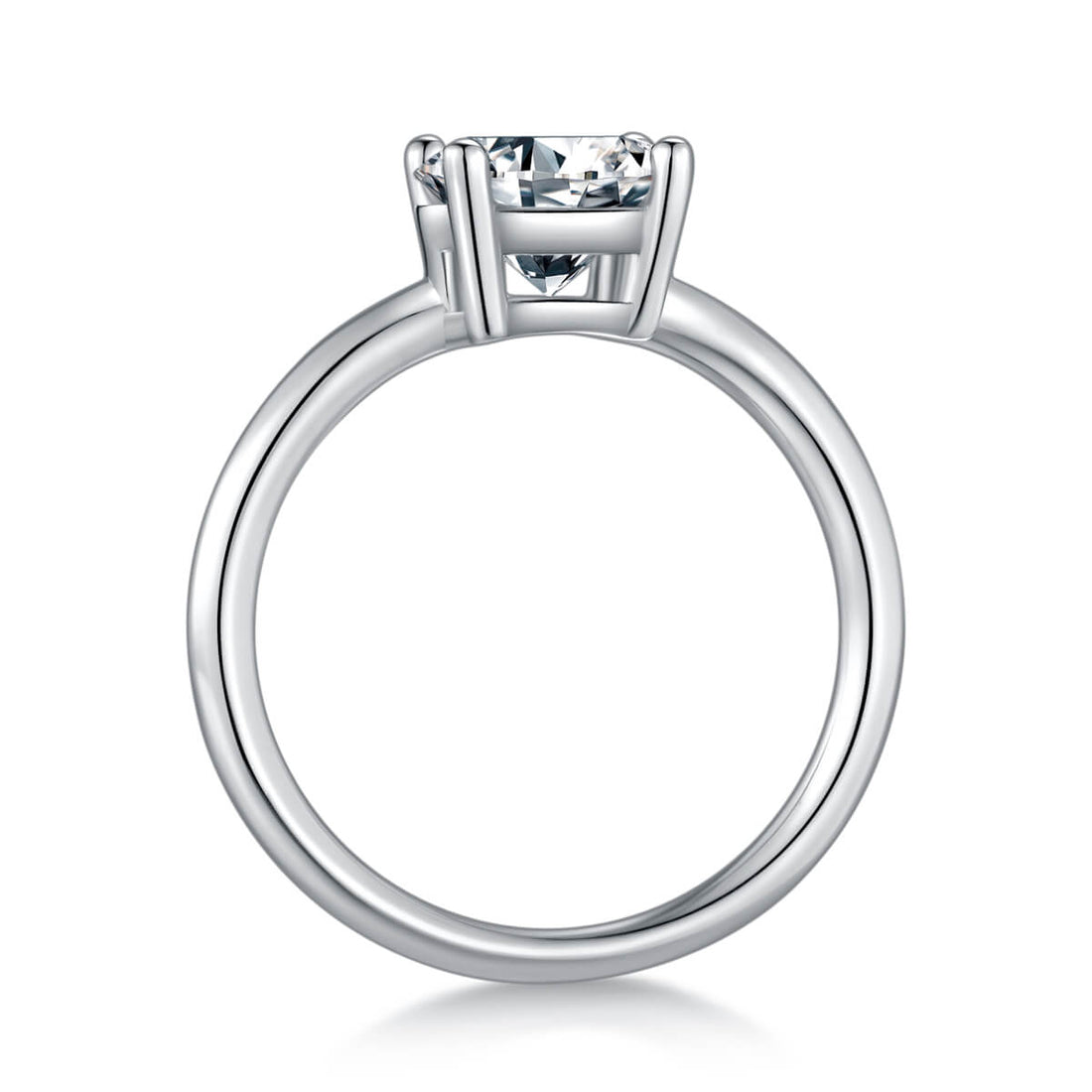 Round cut Moissanite solitaire engagement ring