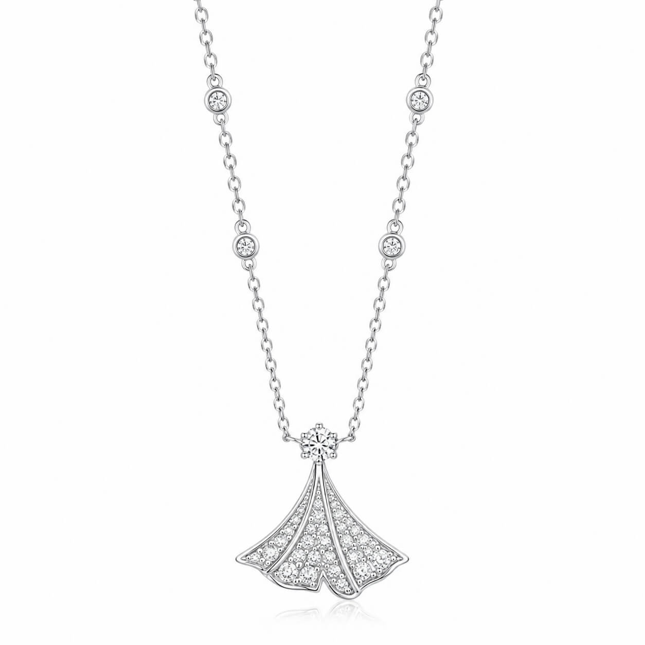 Mermaid tail lab grown diamond pendant necklace