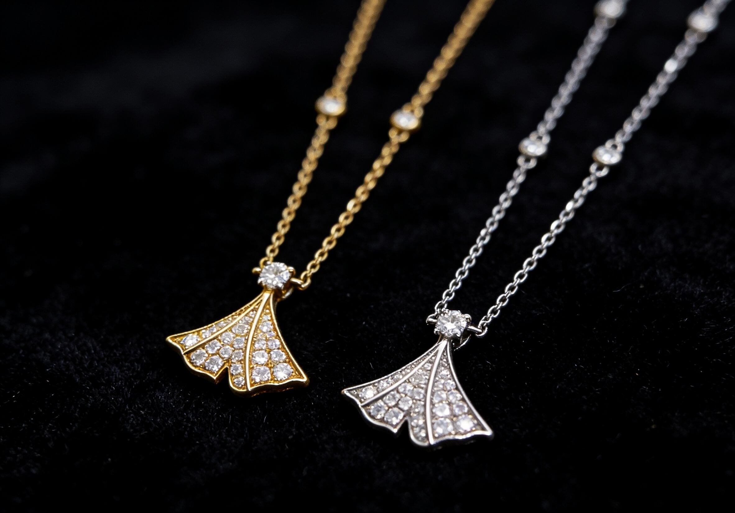 Mermaid tail lab grown diamond pendant necklace