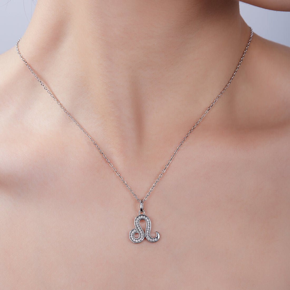 Leo of Zodiac signs Moissanite pendant necklace