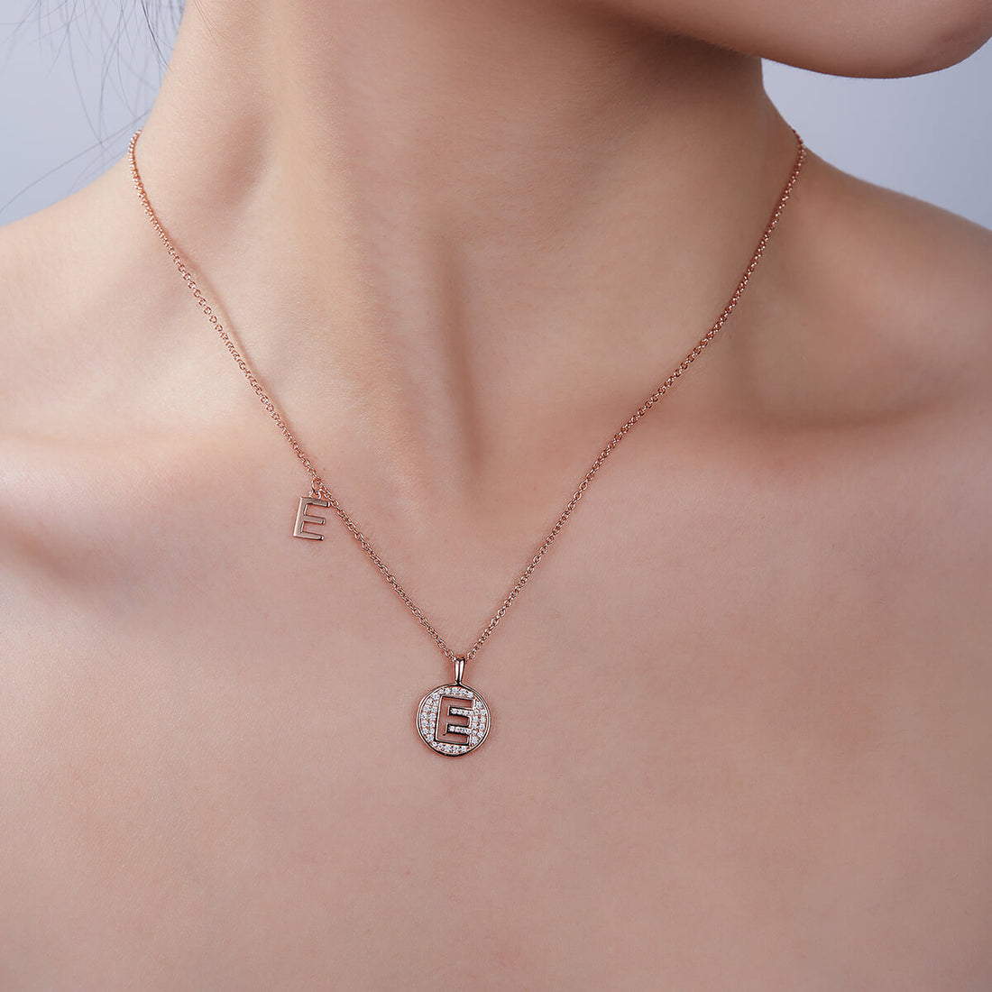 Initial alphabet E Moissanite pendant necklace