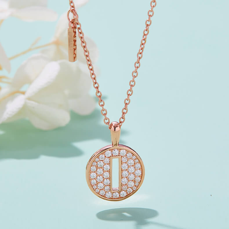 Initial alphabet I Moissanite pendant necklace