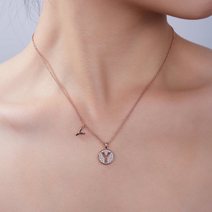 Initial alphabet Y Moissanite pendant necklace