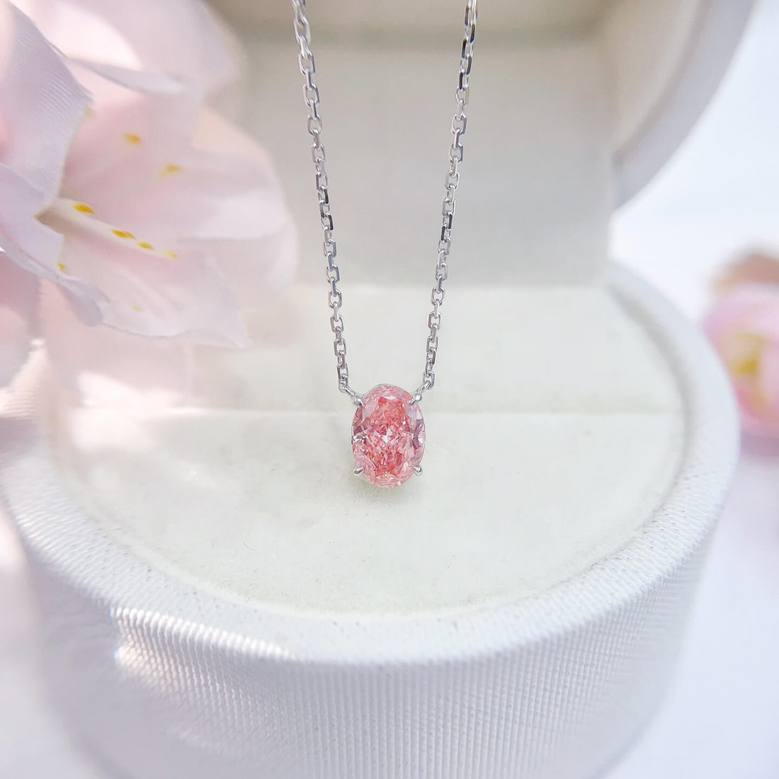 Oval cut lab grown pink diamond pendant necklace