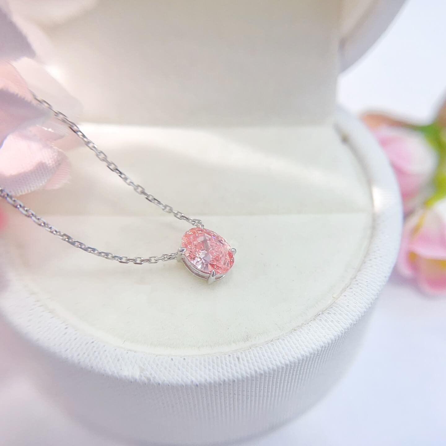 Oval cut lab grown pink diamond pendant necklace