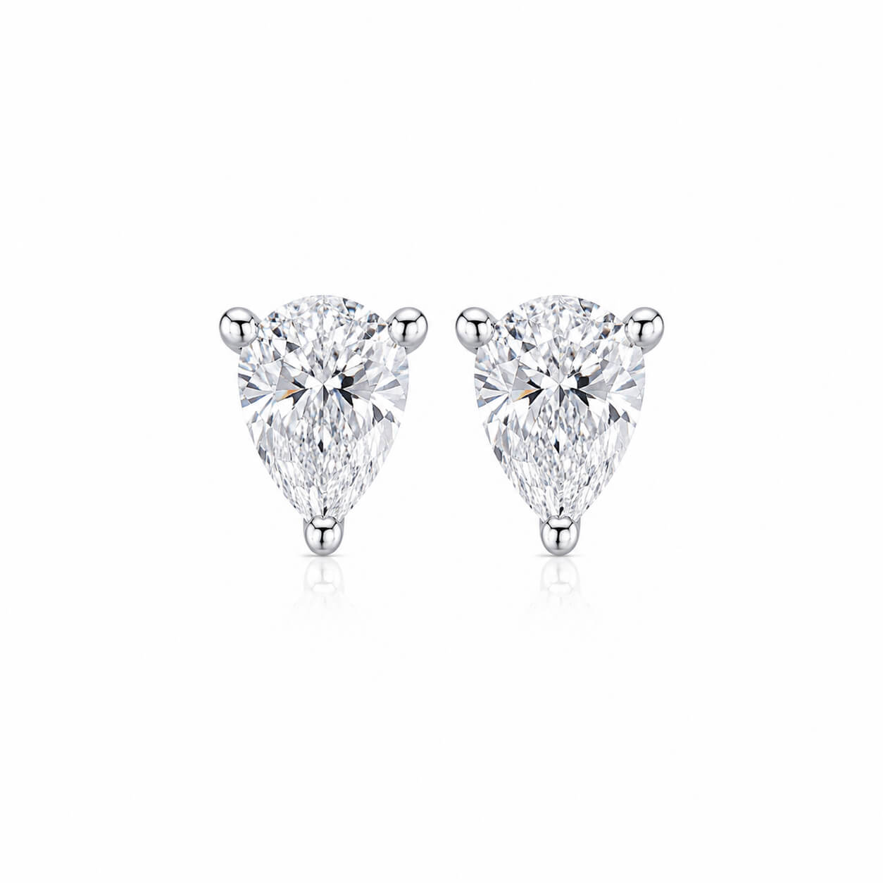 Pear cut lab grown diamond earrings stud