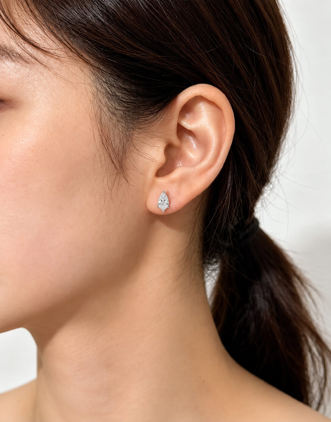 Pear cut lab grown diamond earrings stud
