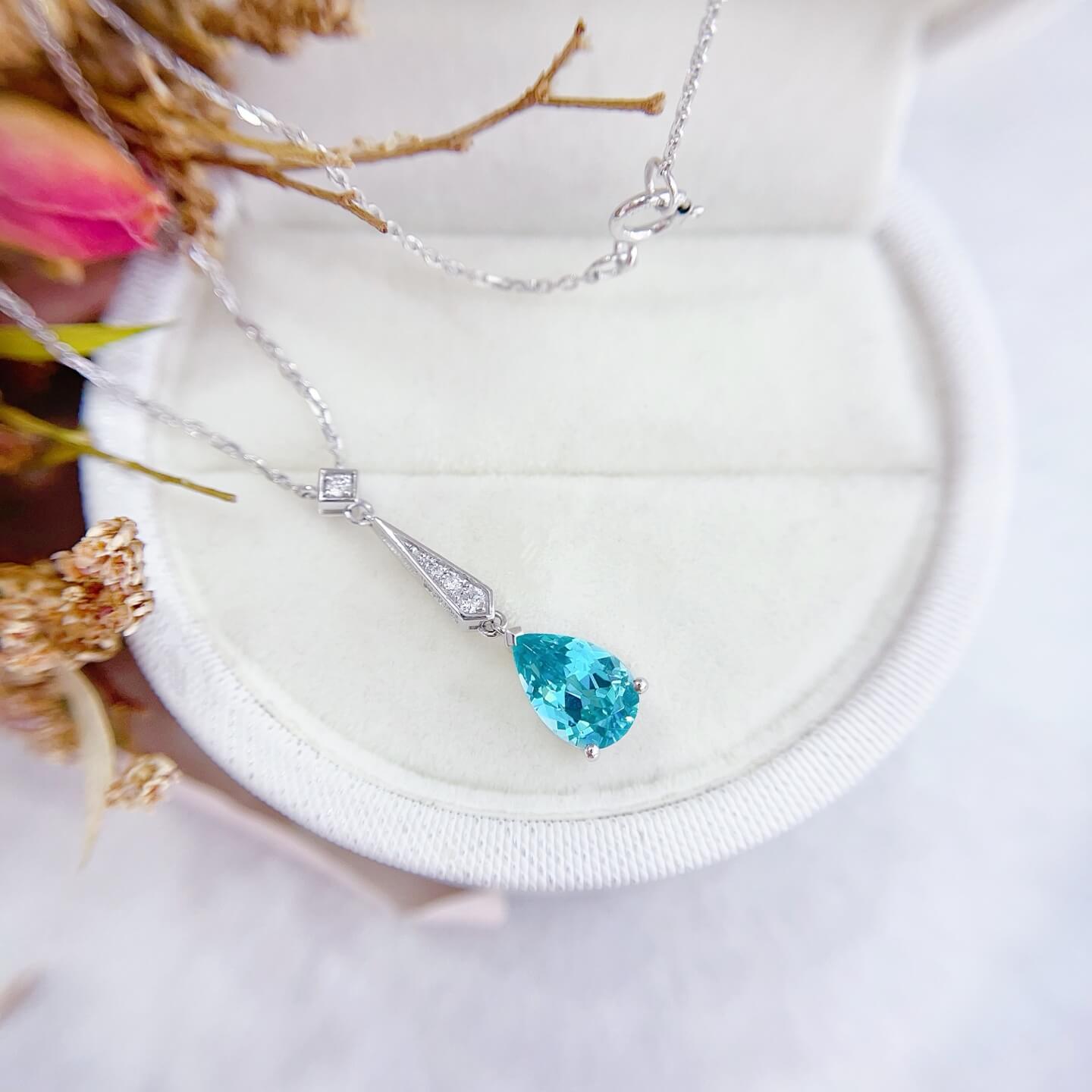 Pear cut lab grown paraiba pendant necklace