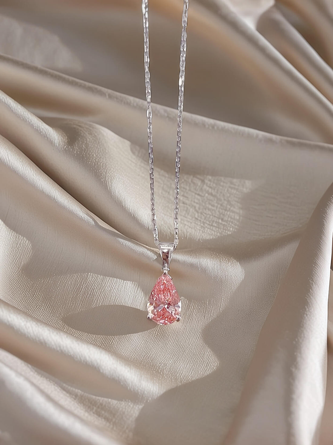 Pear cut lab grown pink diamond pendant necklace
