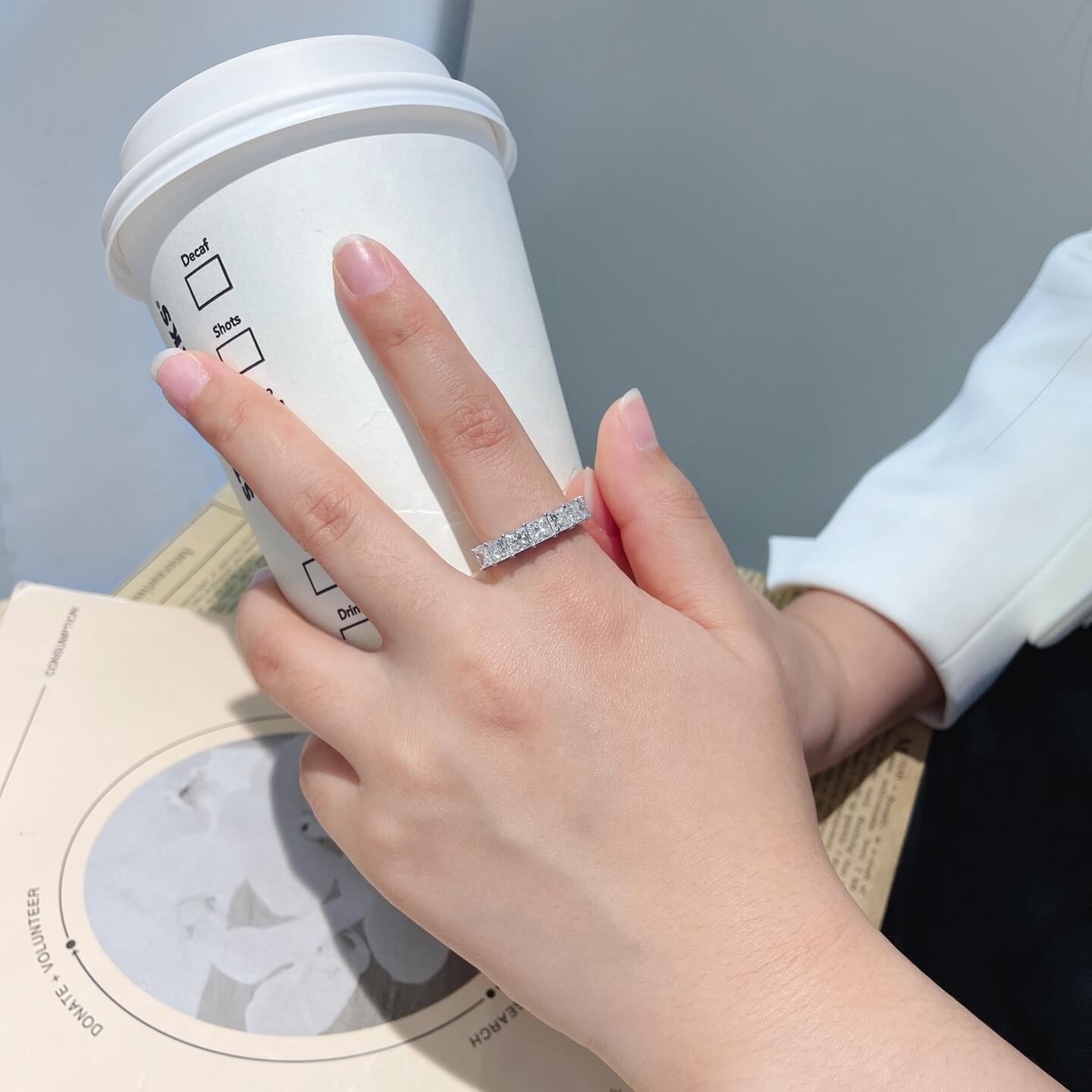 Princess cut lab grown diamond anniversary wedding ring