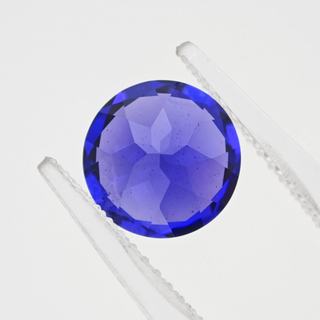 Round Brilliant Cut Lab Grown Blue Sapphire