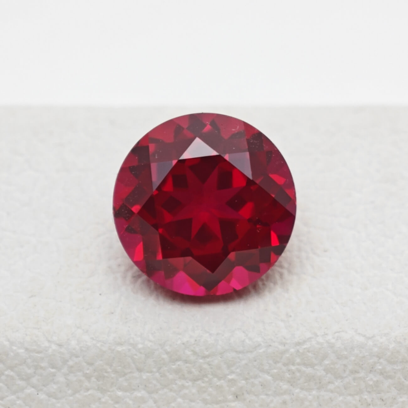 Round Brilliant Cut Lab Grown Ruby