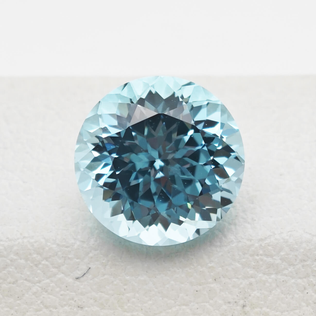 Round Brilliant Cut Lab Grown Paraiba YAG