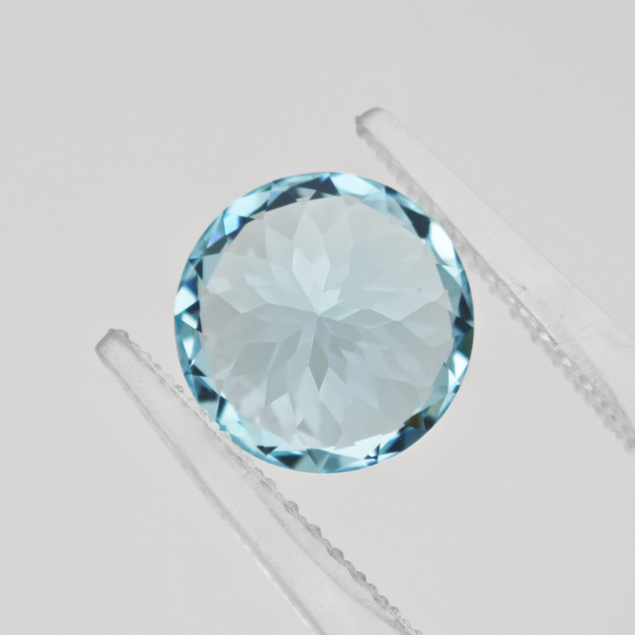 Round Brilliant Cut Lab Grown Paraiba YAG