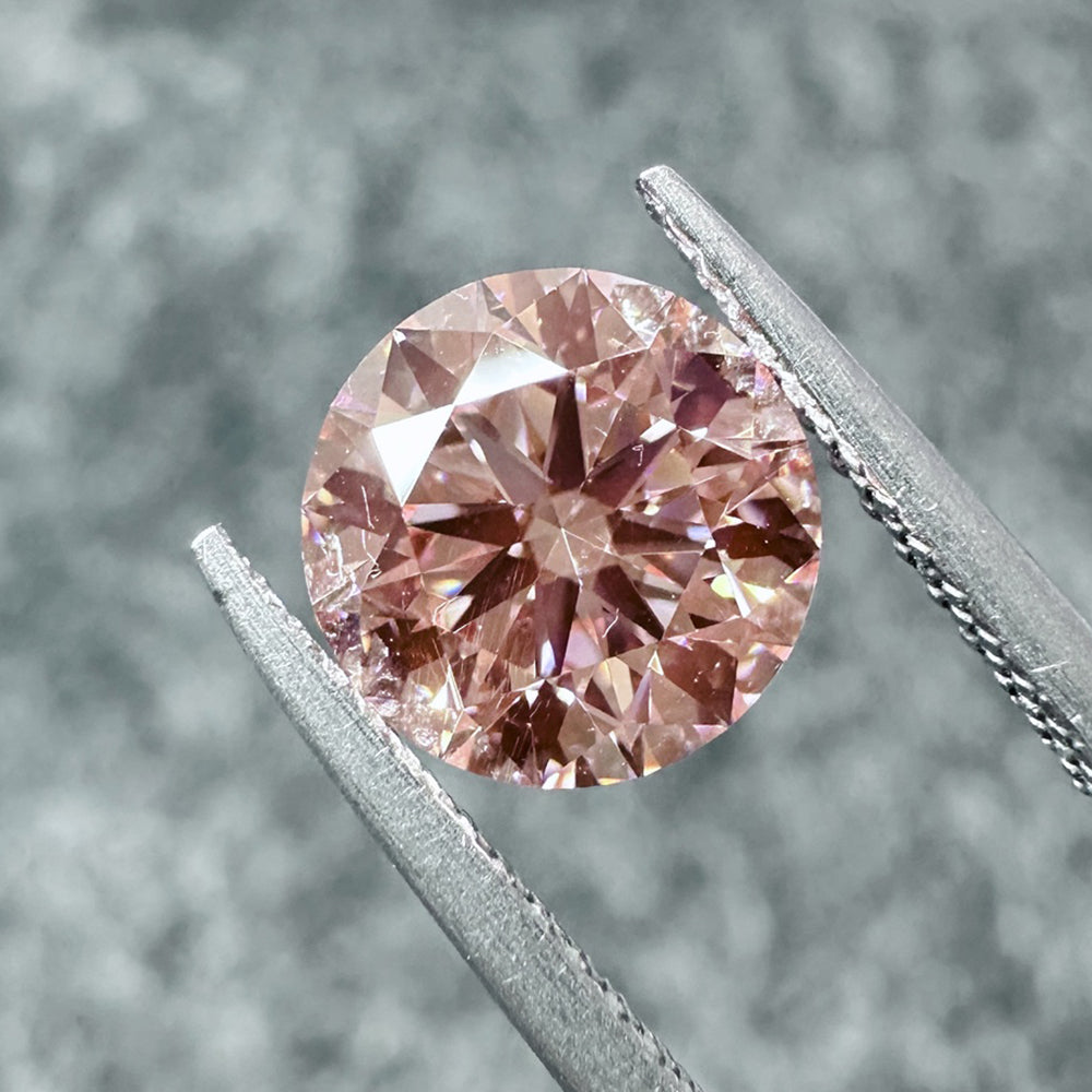 1.06ct VVS2 Round Cut Lab Grown Pink Diamond