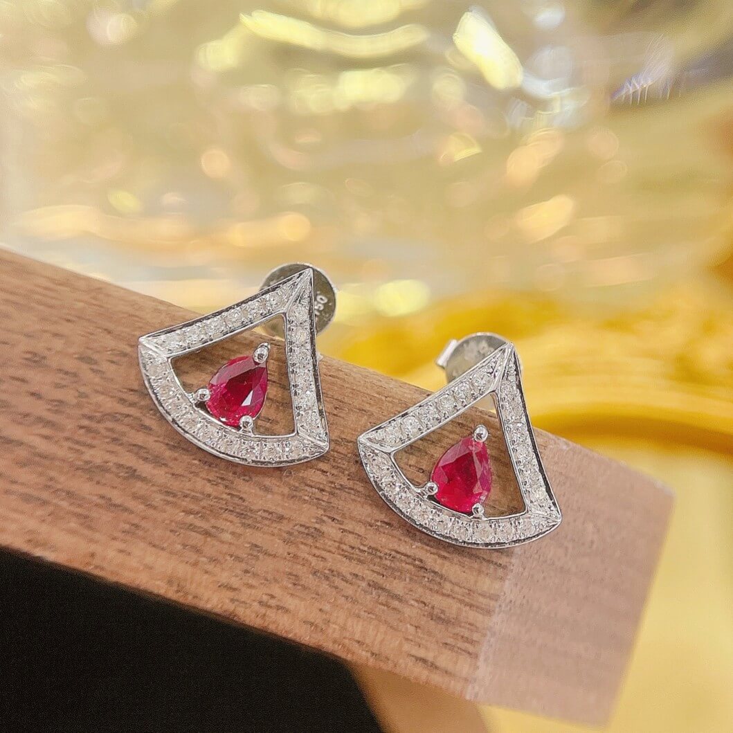 Skirt design pear cut lab grown ruby earrings stud