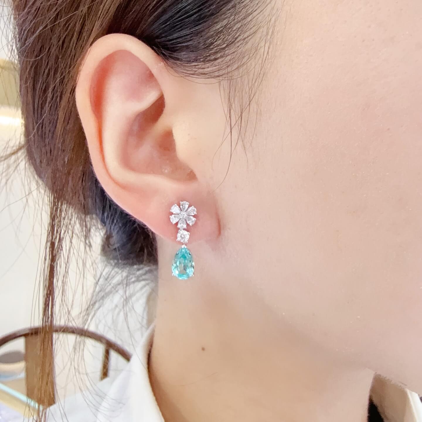 Snowflake design pear cut lab grown Paraiba earrings stud