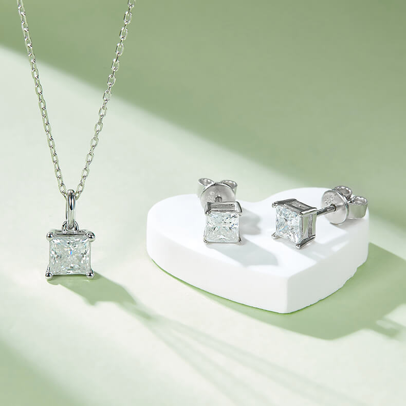 Princess cut solitaire Moissanite pendant necklace