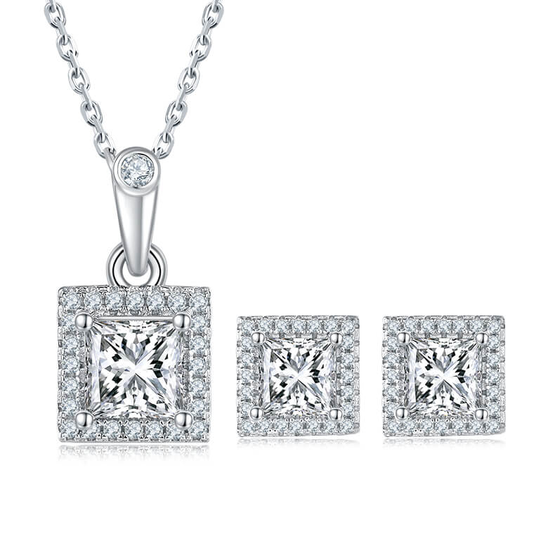 Princess cut Halo Moissanite pendant necklace