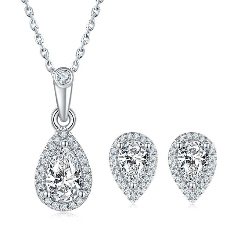 Pear cut Halo Moissanite pendant necklace