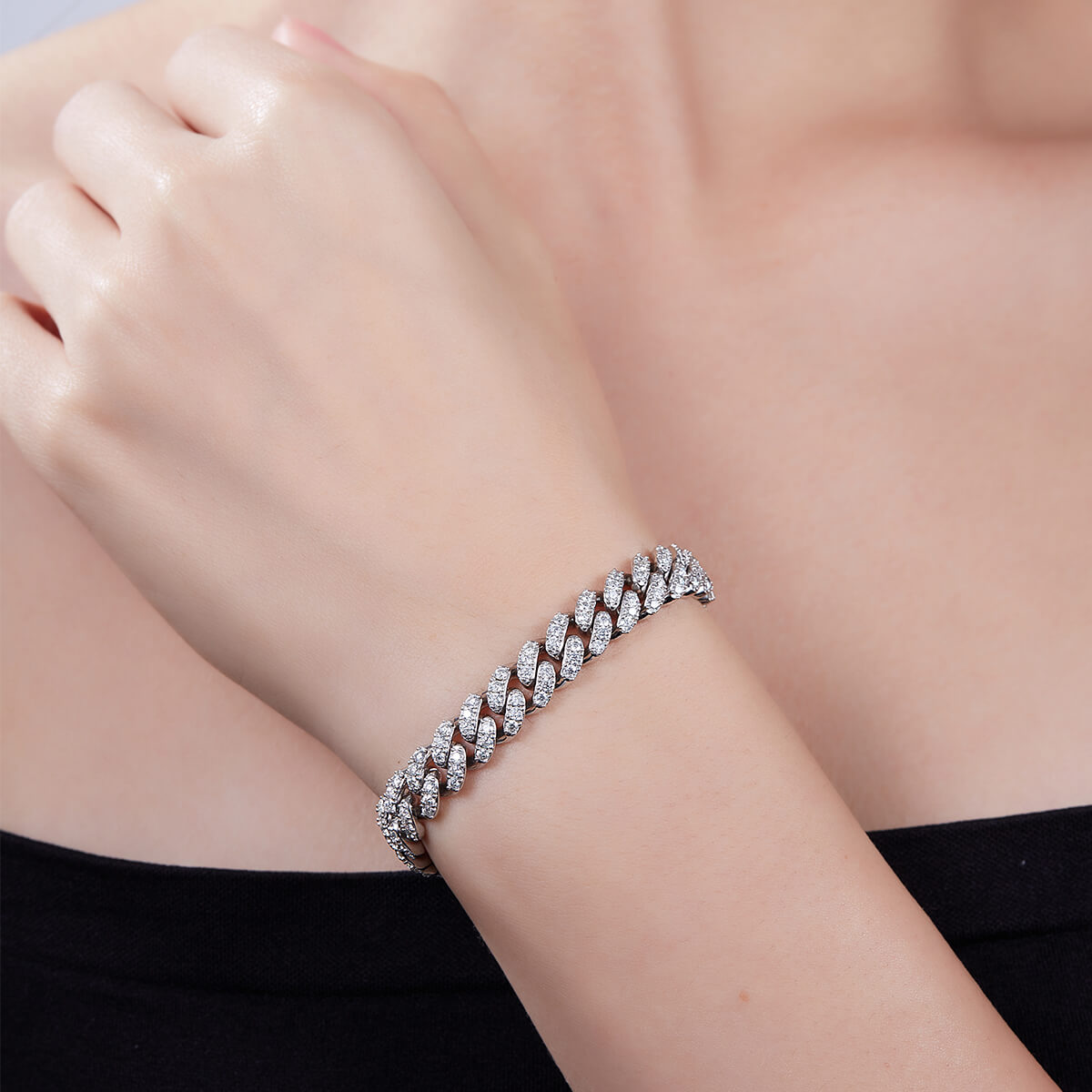 8mm width Moissanite Cuban link bracelet