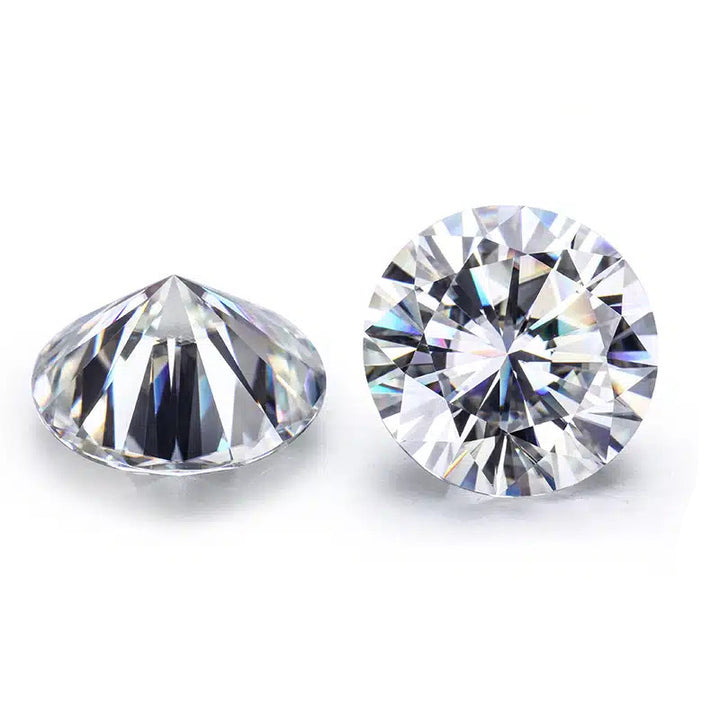 round hearts and arrows cut moissanite stone